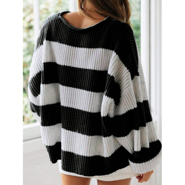 0d9207ff-b57d-46f4-9c5f-b7141075177a.jpg Loose Striped Sweater Fashion Casual Long Batwing Sleeve Round Neck Pullover Knit Tops Women Clothing