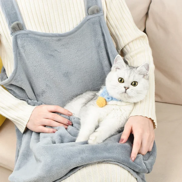 587637241 Pet transport apron, hanging chest bag for cats and puppies, plush, winter supplies