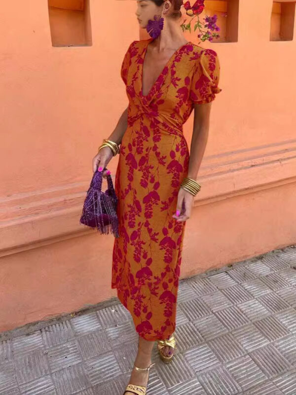 2cac6bea-48ce-4347-b6c6-e6952fc8f6fa.jpg Summer V-neck Short-sleeved Dress Fashion Flowers Printed Slim Beach Dresses For Women Clothing