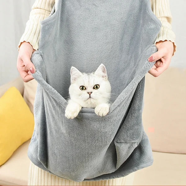 587637240 Pet transport apron, hanging chest bag for cats and puppies, plush, winter supplies