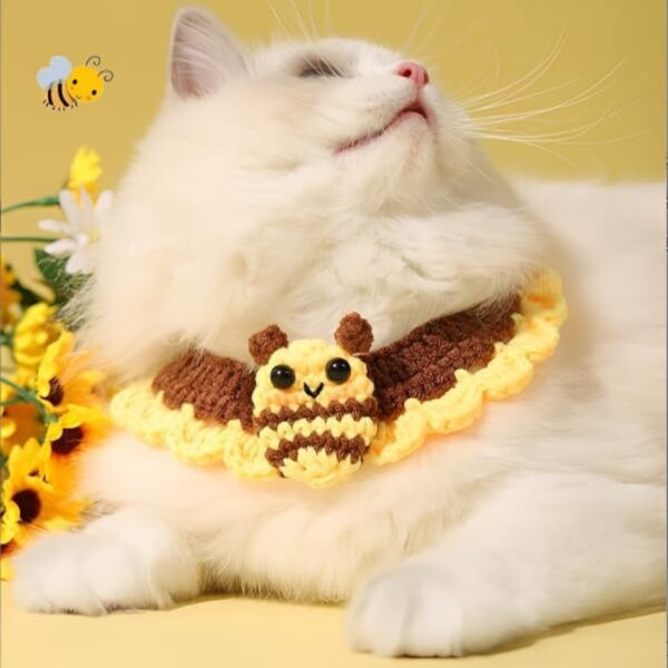 7343c799-c144-4e71-bb69-4e9dc731d44a.jpg Adjustable Pet Bandana Scarf, Bee 10in For 2kg Cats