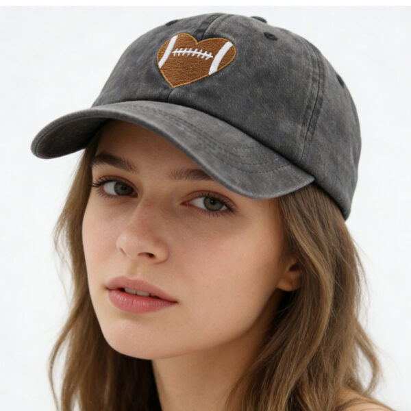 7983b8f0-6d81-42c2-a719-900eb09f3d46.jpg 2pcs Football Gifts For Women Men Football Heart Baseball Cap