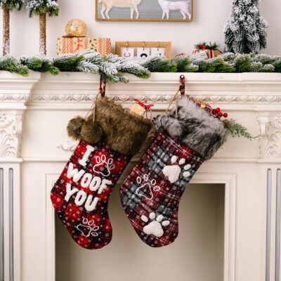 587636819 Christmas decoration supplies, high-end Christmas socks, pet socks, checkered socks, gift bags, letter socks