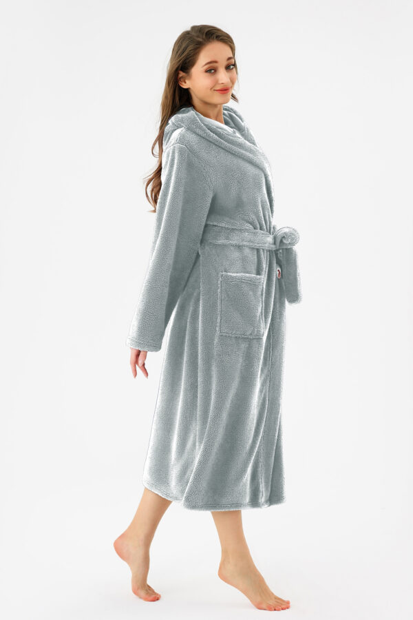 ca157e8d-d814-44f4-9aa2-cc6f2dfed75a.jpg RONGTAI Womens Hooded Robe Long Plush Fleece Bathrobe With Pockets Nightwear S-XXL