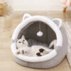 Winter pet cat house with velvet